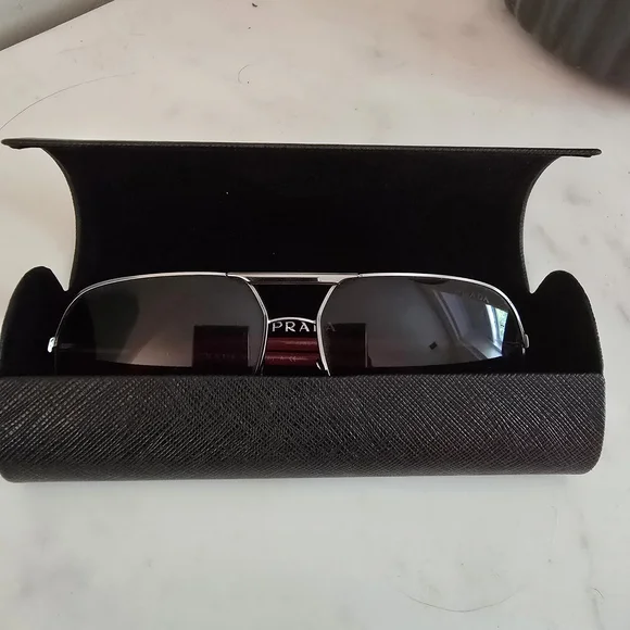 Vintage Prada Silver Aviator Sunglasses - Picture 2 of 12